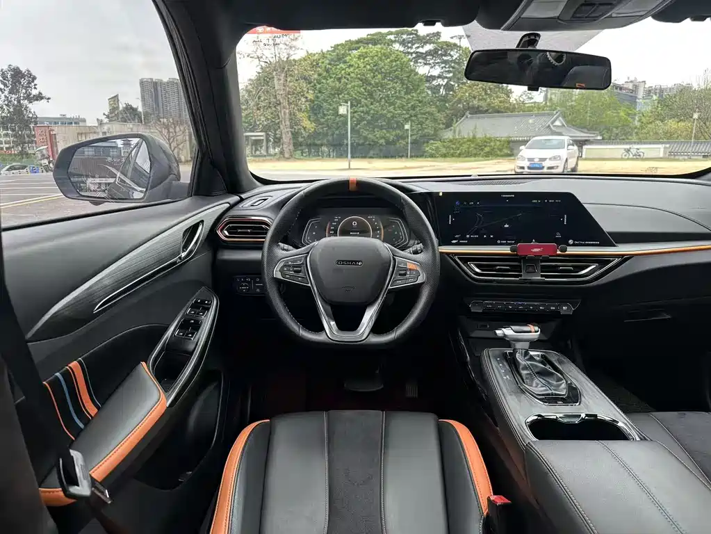 Changan Oshan X5 Sport 1.5 T DCT Hurricane Sonic