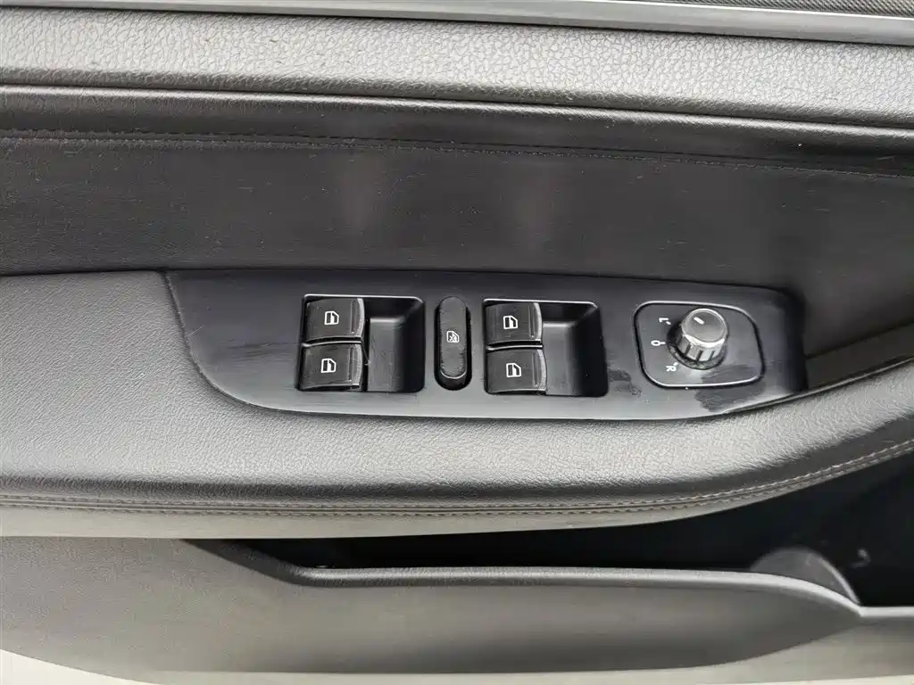 Haval H6 Sport 1.5 T Manual 2 WD Elite CN-VI