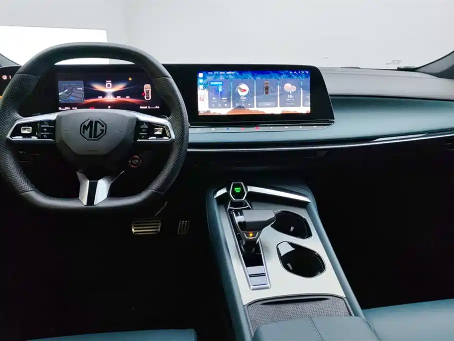 MG7 1.5 T DCT Supreme Beauty Luxury