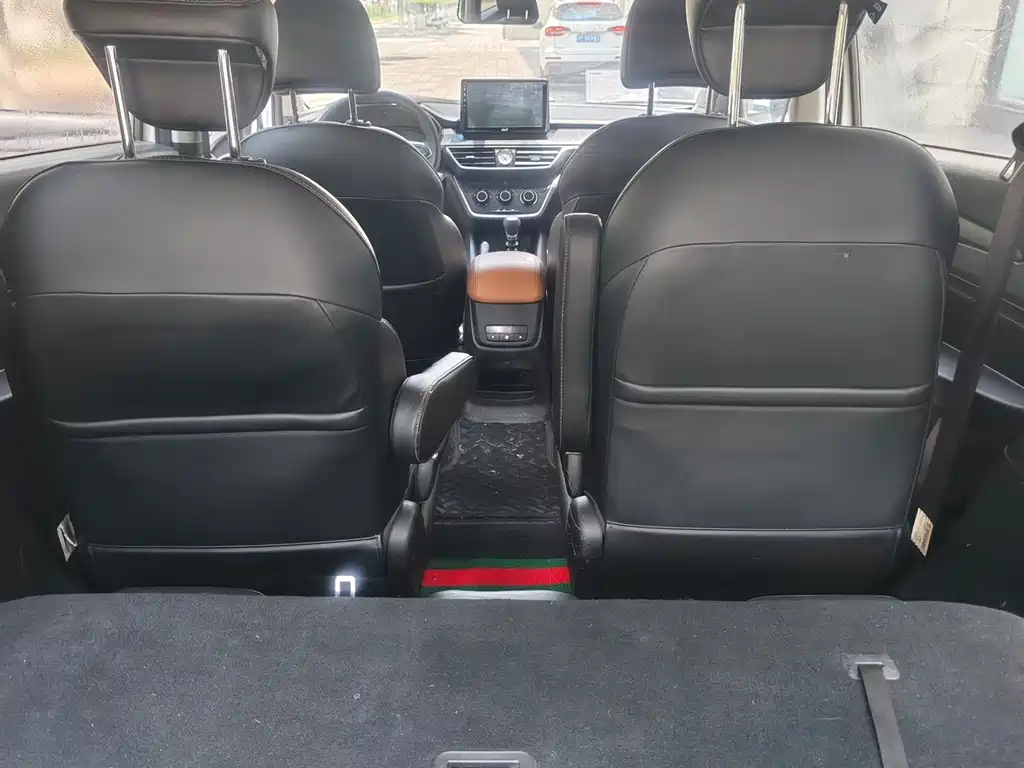 Wuling Hongguang S3 1.5 L Manual Comfort CN-V