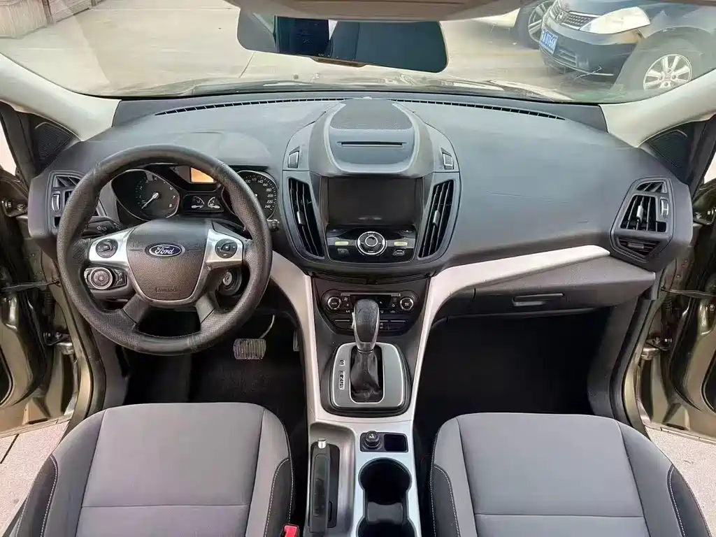 Kuga 1.5 L GTDi 2 WD Comfort