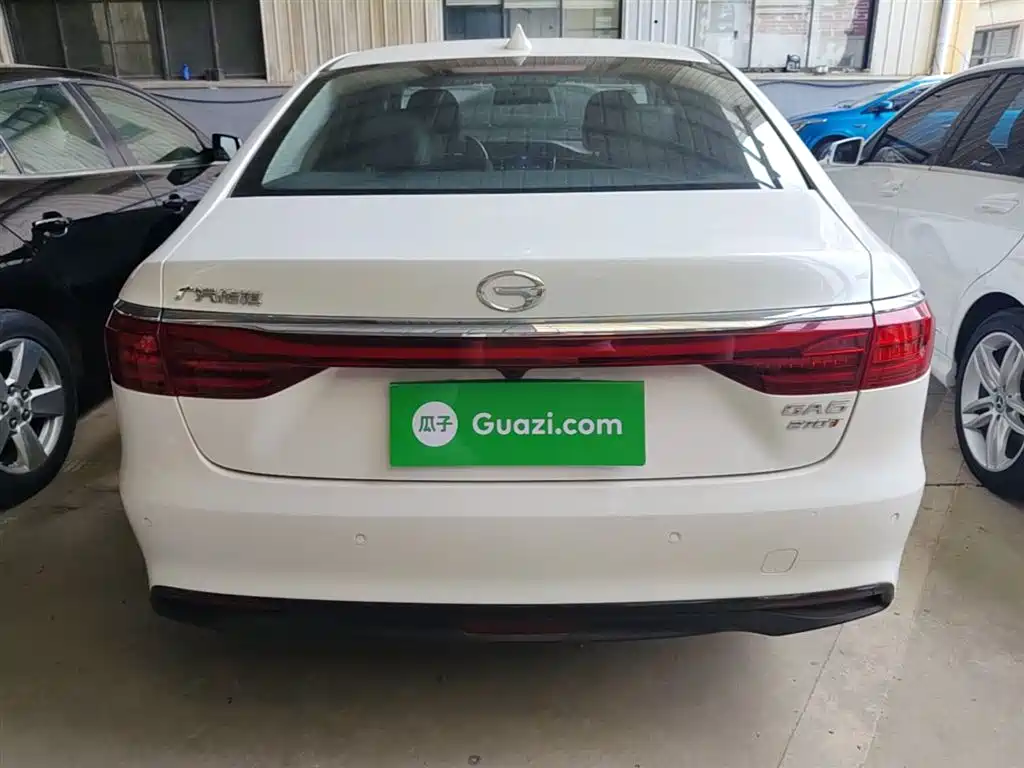 Trumpchi GA6 传祺GA6 2022款 270 T 自动精英版