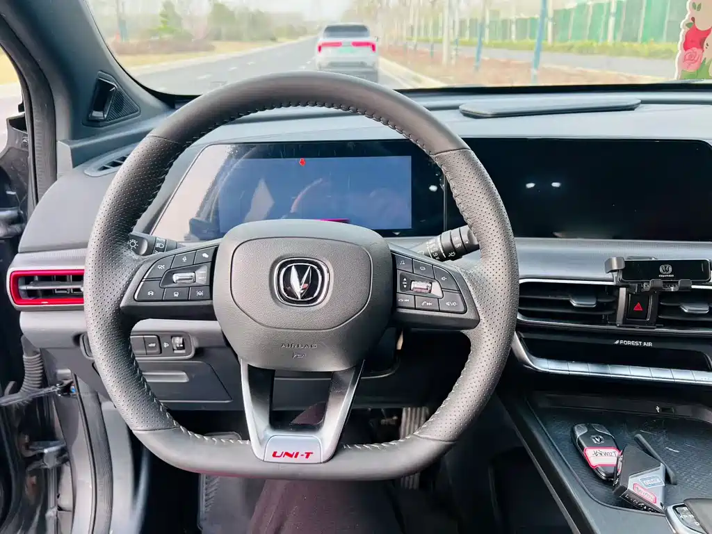 Changan UNI-T 1.5 T Sport Flagship