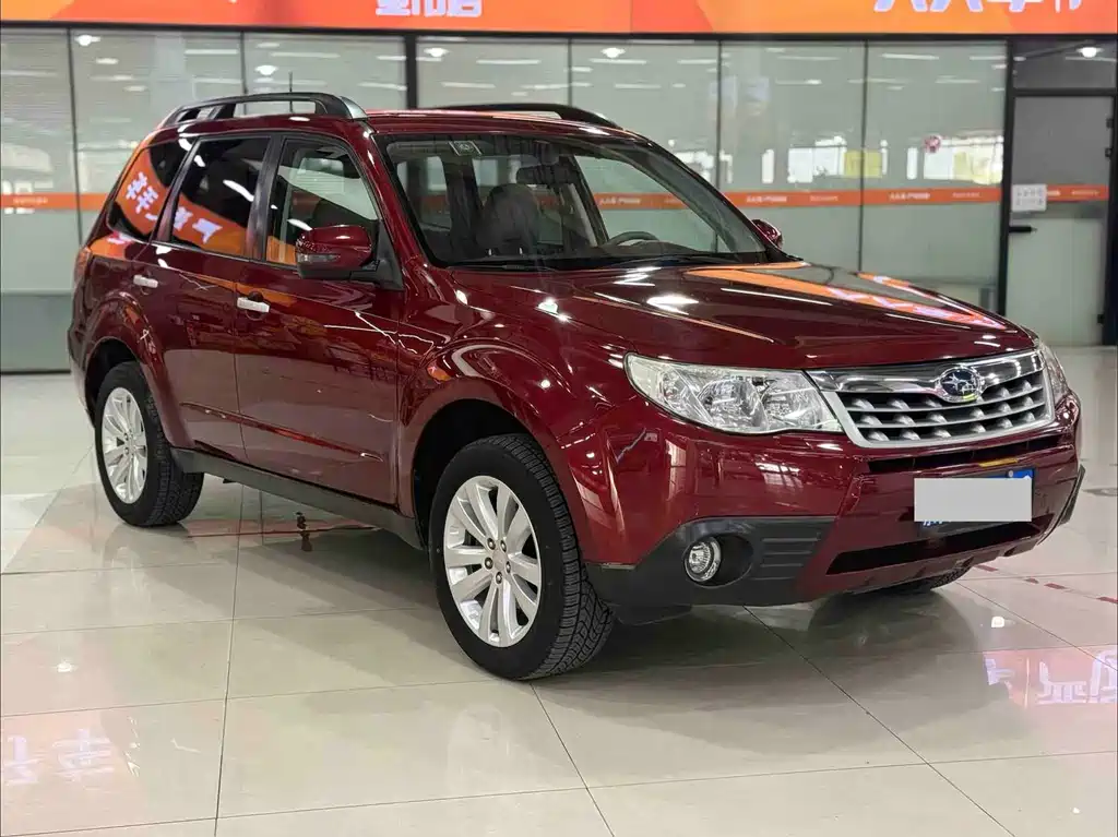 Forester 2.5 XS Auto Luxury
