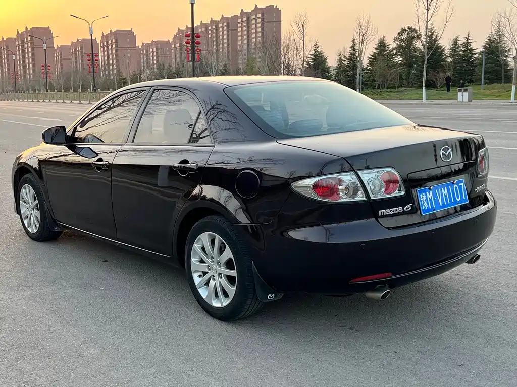 Mazda 6 2.0 L Auto Fashion