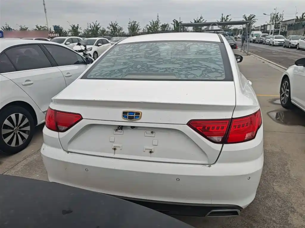Emgrand GL 1.8 L Manual Elite