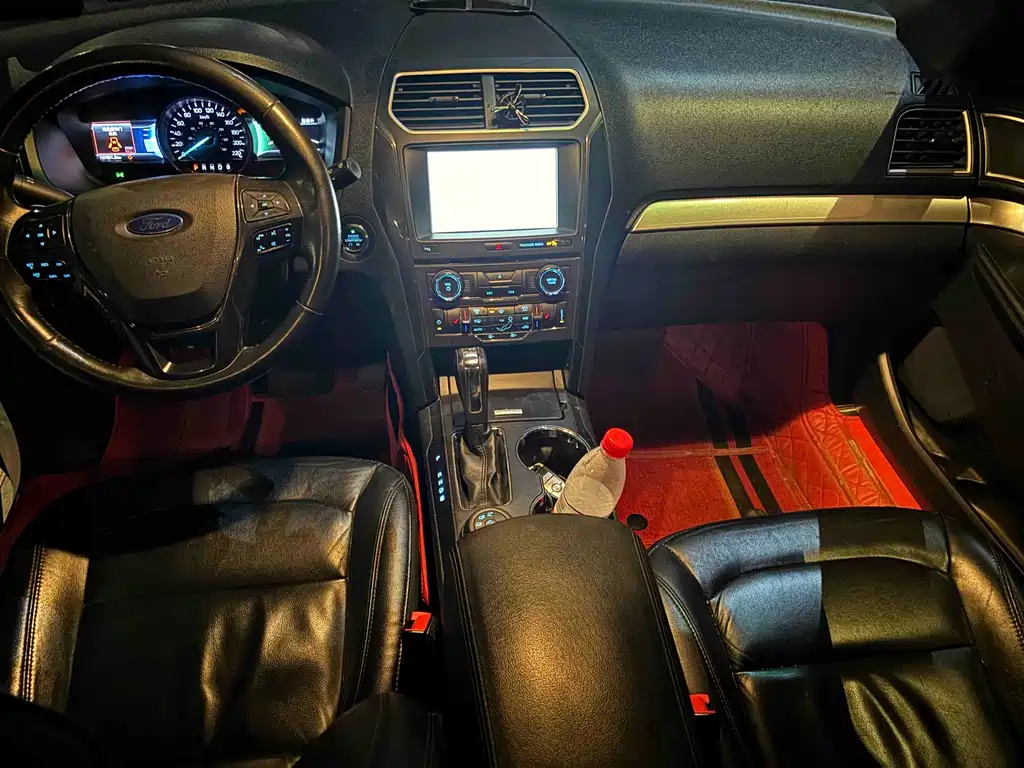 Explorer (Import) 2.3 T Style