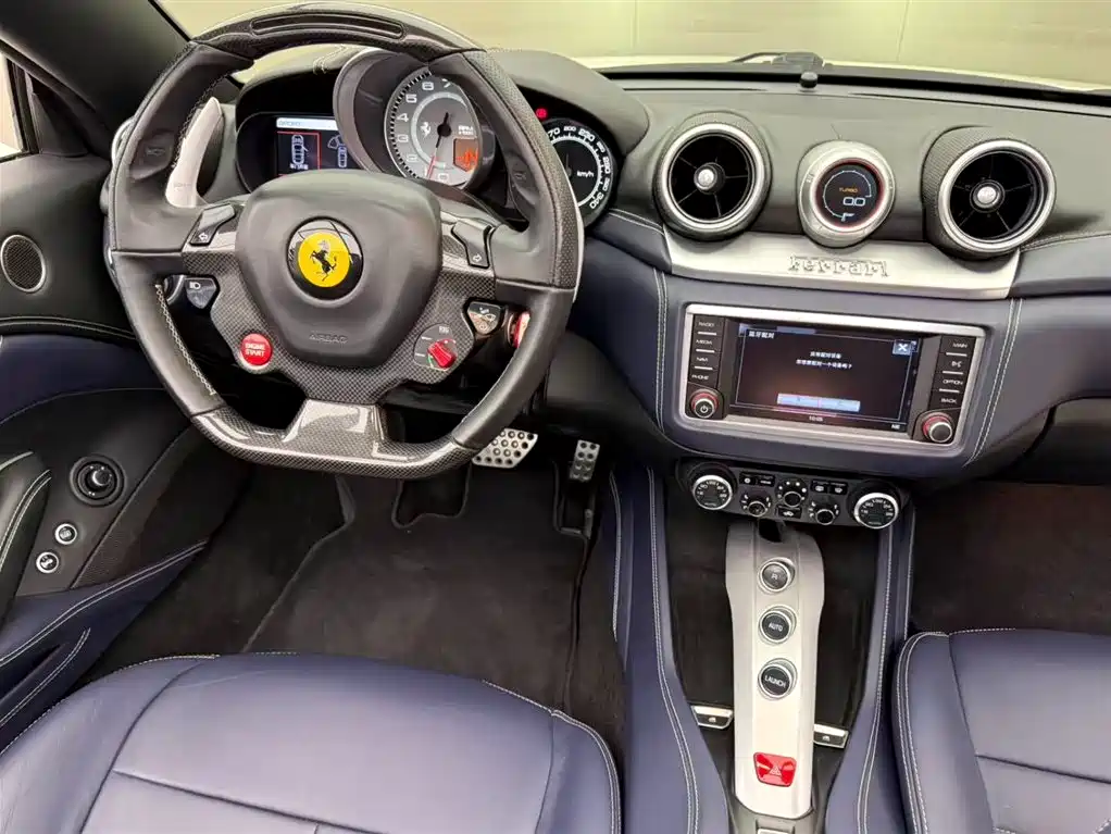 California T 3.9 T Standard