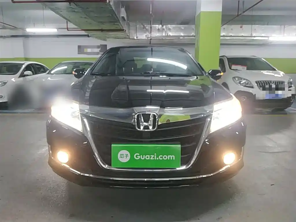 Crider 1.8 L CVT Luxury