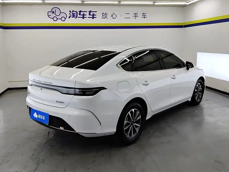Destroyer 05 Glory DM-i 55 KM Luxury