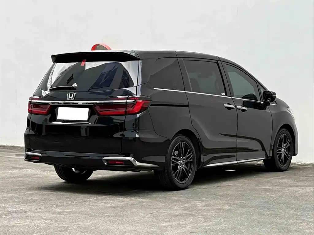 Odyssey 2.0 L e:HEV Sharp· Shine Enjoyment
