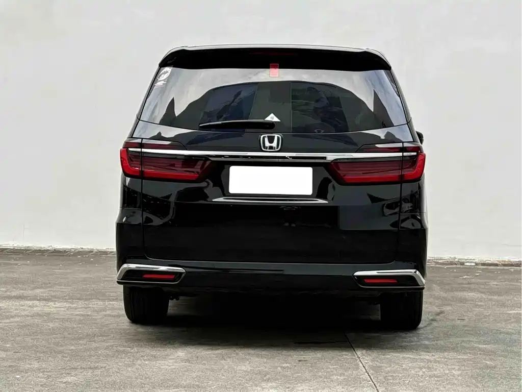 Odyssey 2.0 L e:HEV Sharp· Shine Enjoyment