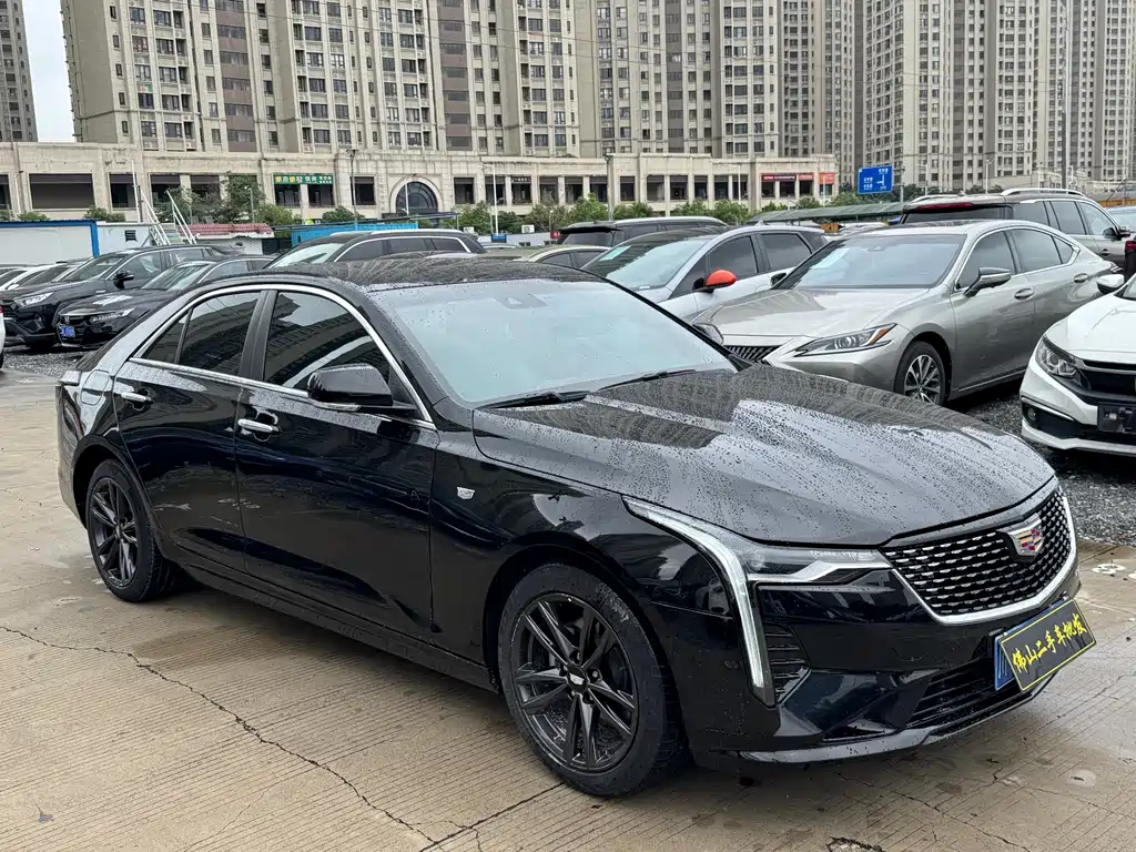 Cadillac CT4 25 T Luxury