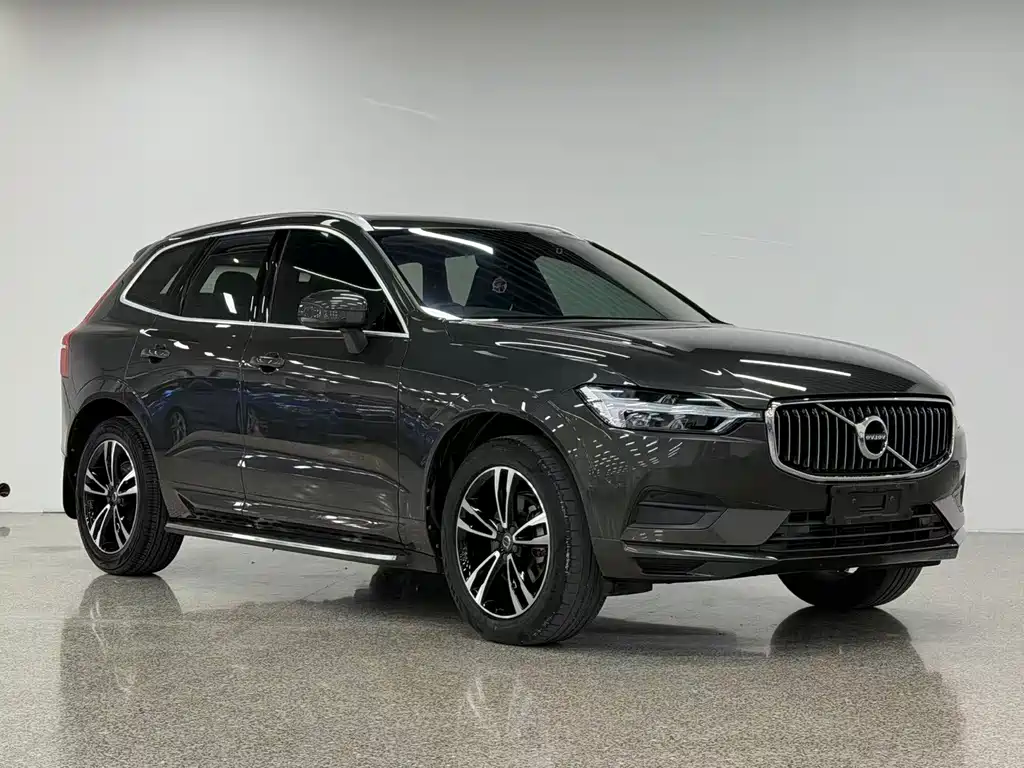 Volvo XC60 T5 4 WD Smart Vision CN-VI