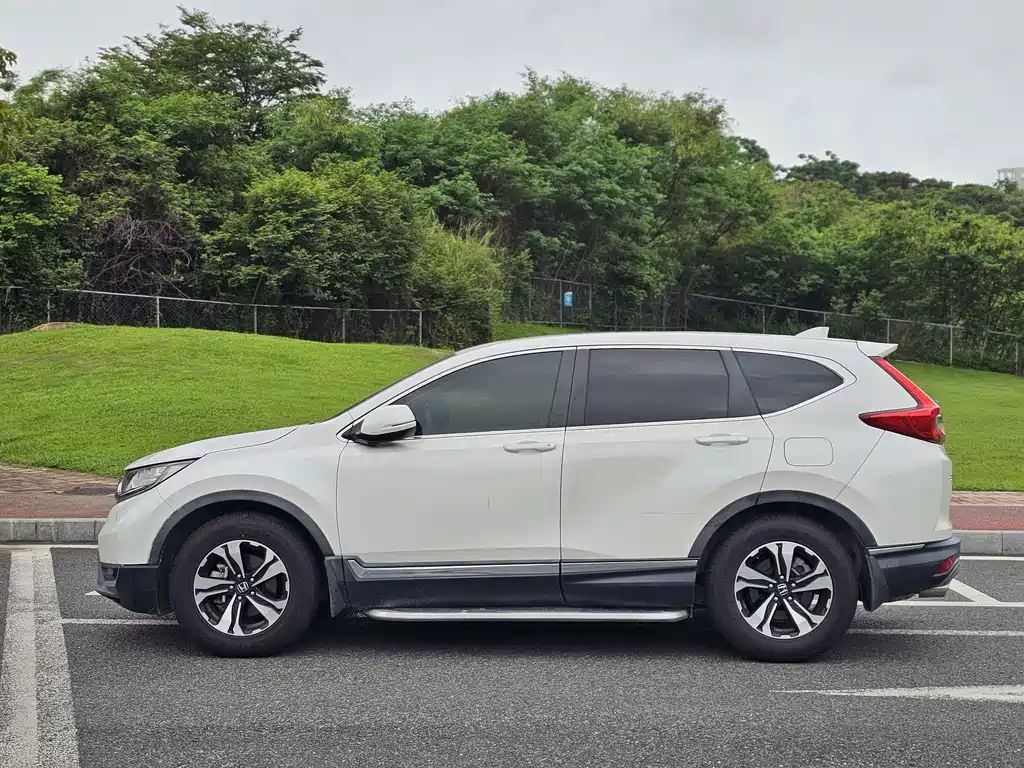 Honda CR-V 240 TURBO CVT 2 WD Style CN-VI