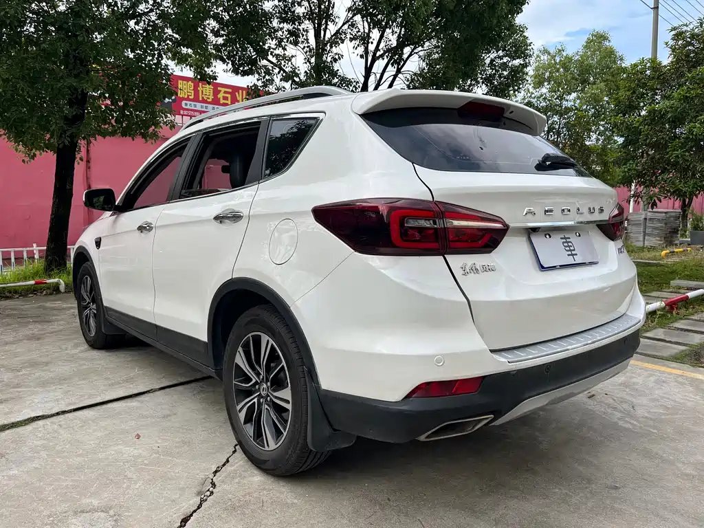 Dongfeng Fengshen AX7 Classic 1.6 T Auto Elite