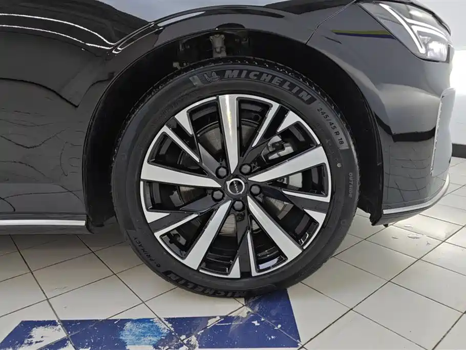 Volvo S90 B5 Smart Ease Luxury