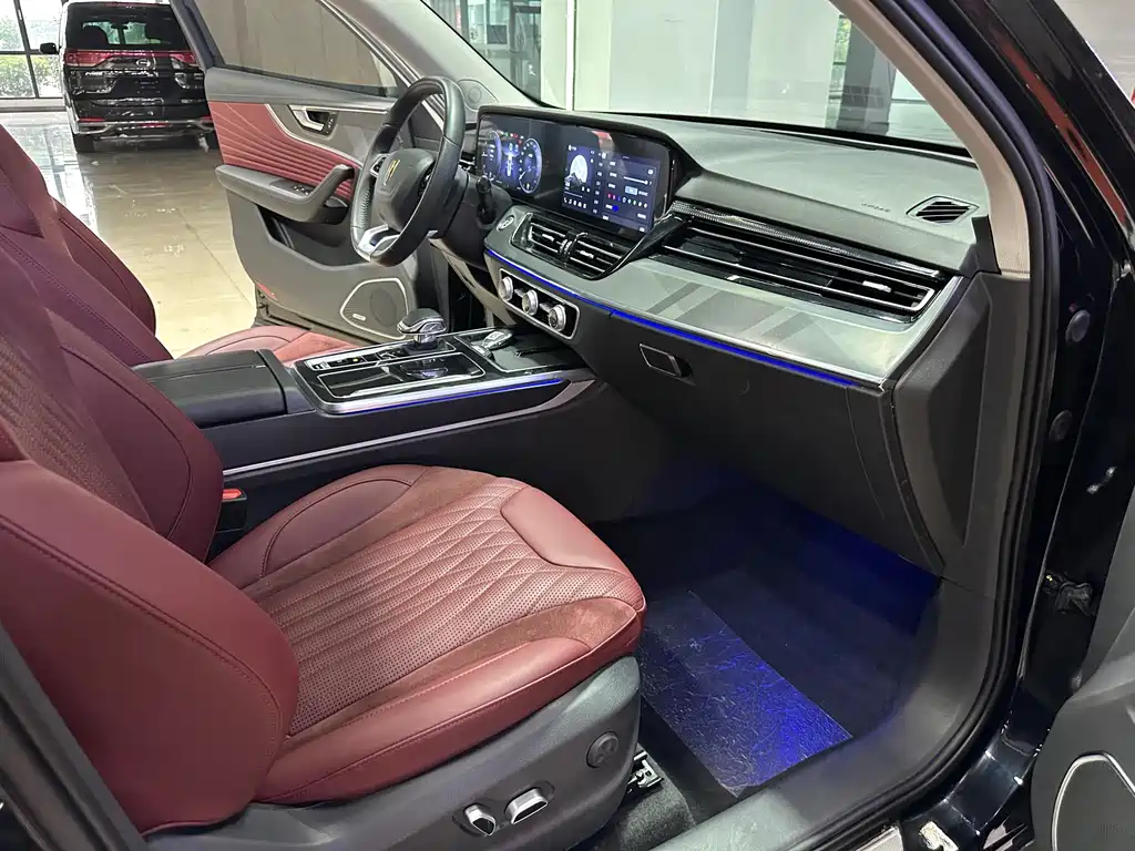 Hongqi HS5 2.0 T Flagship Enjoyment Pro