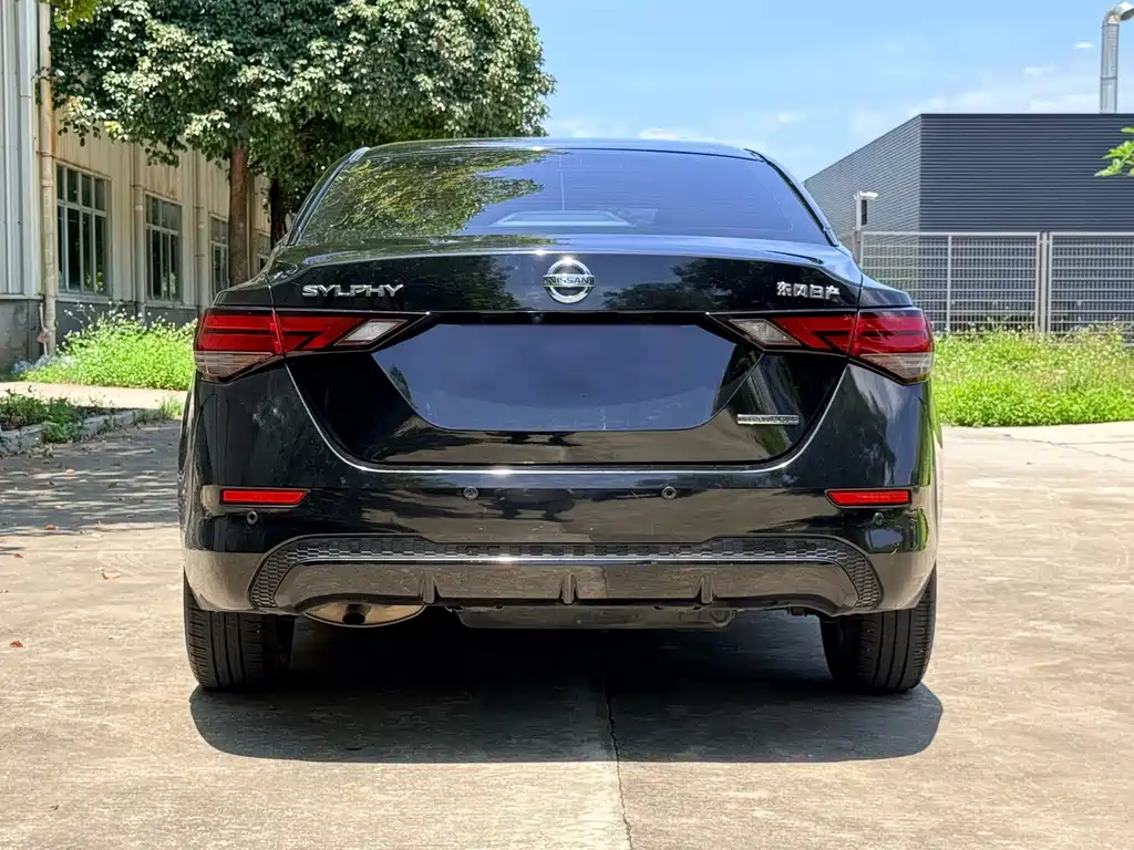 Sylphy 1.6 L XL CVT Joy