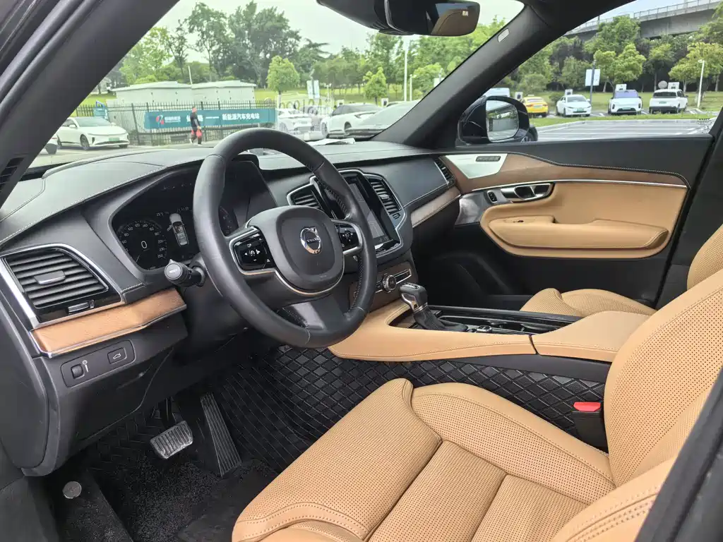 Volvo XC90 T6 Smart Supreme 5-seat