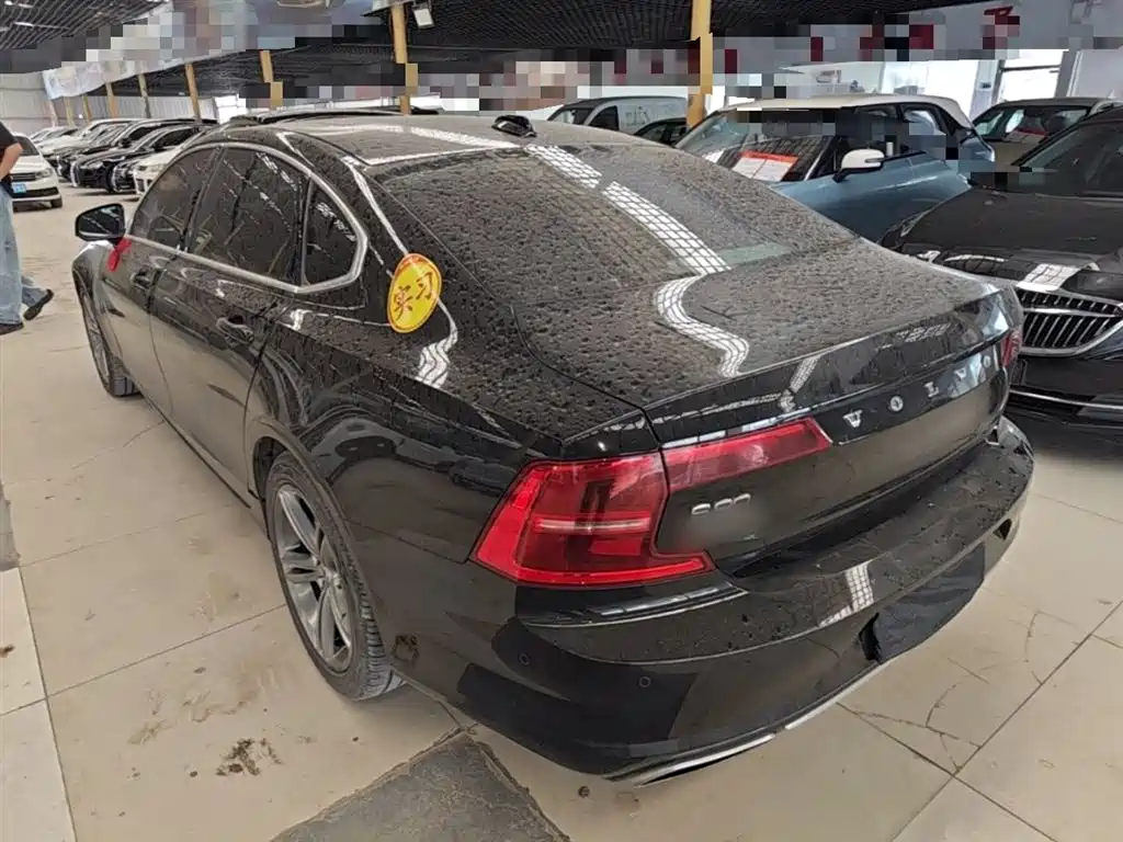 Volvo S90 T4 Smart Vision