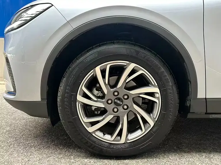 Lincoln Corsair 2.0 T 2 WD Premium
