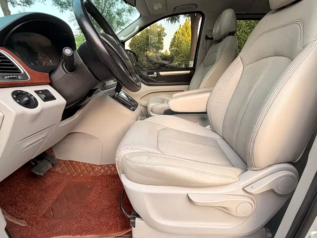 Maxus G10 2.0 T Auto Luxury Executive