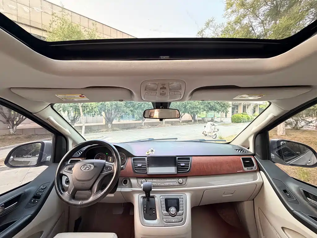 Maxus G10 2.0 T Auto Luxury Executive