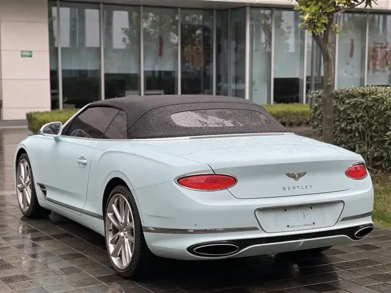 Bentley Continental GT 6.0 T GT W12 Convertible