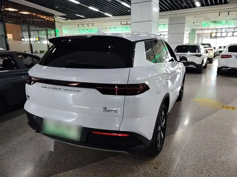 BYD Song Pro NEV Champion DM-i 71 KM Transcend