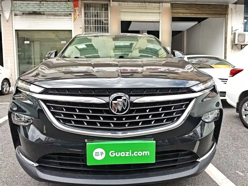 Enclave 28 T 2 WD Luxury