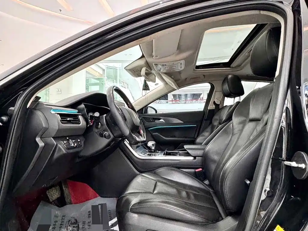 Hongqi H5 Classic 1.8 T Auto Connected Flagship Enjoyment