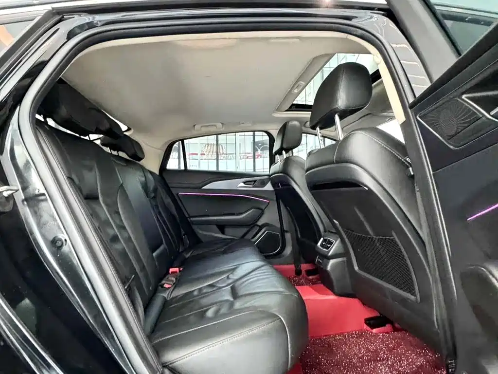 Hongqi H5 Classic 1.8 T Auto Connected Flagship Enjoyment