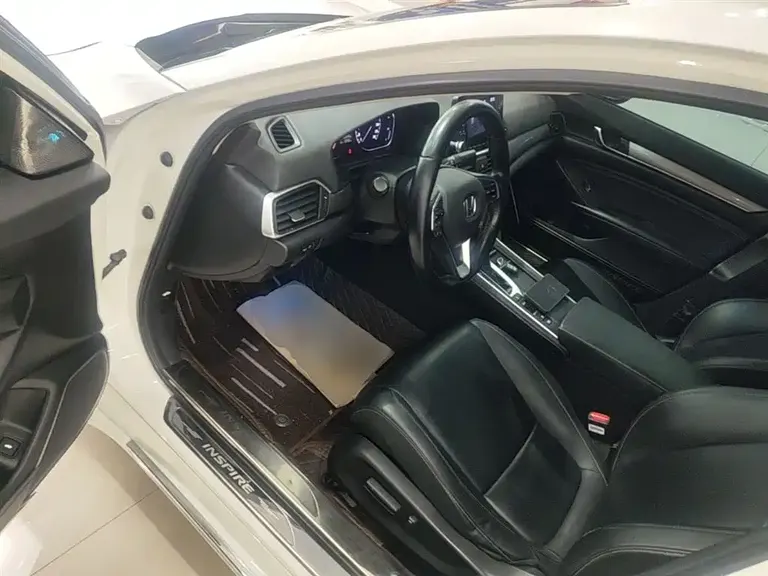 Honda Inspire 260 TURBO Refined CN-VI