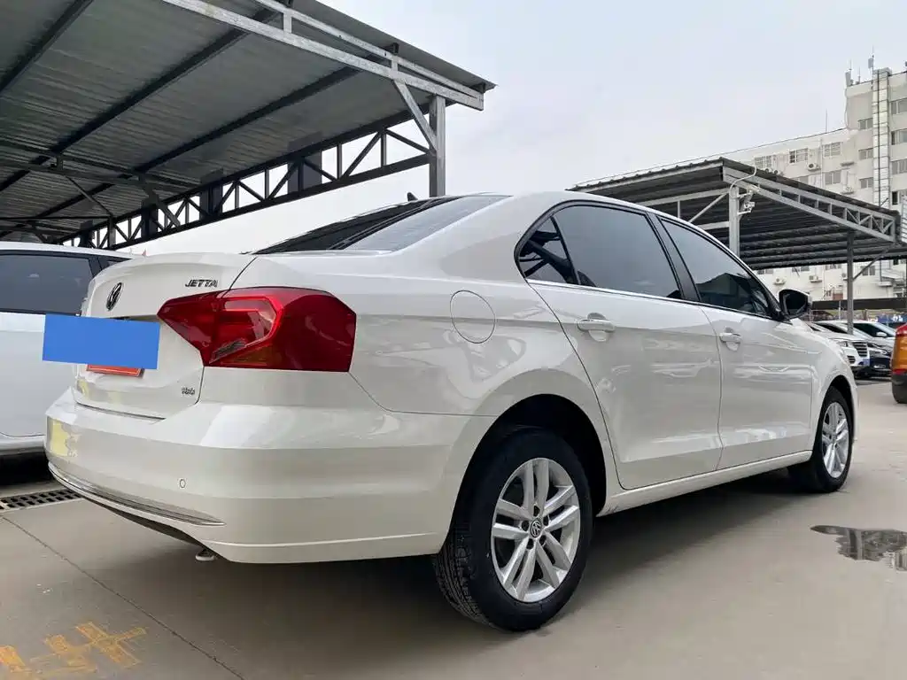Jetta 1.5 L Manual Fashion