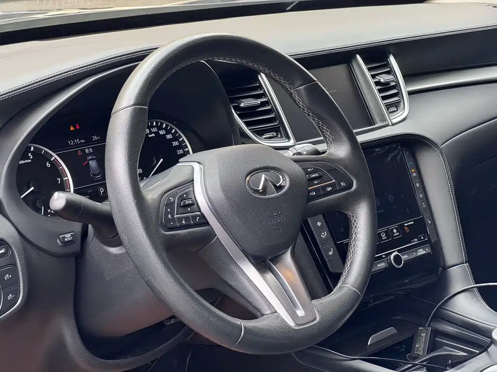 Infiniti QX50 2.0 T 4 WD Elite