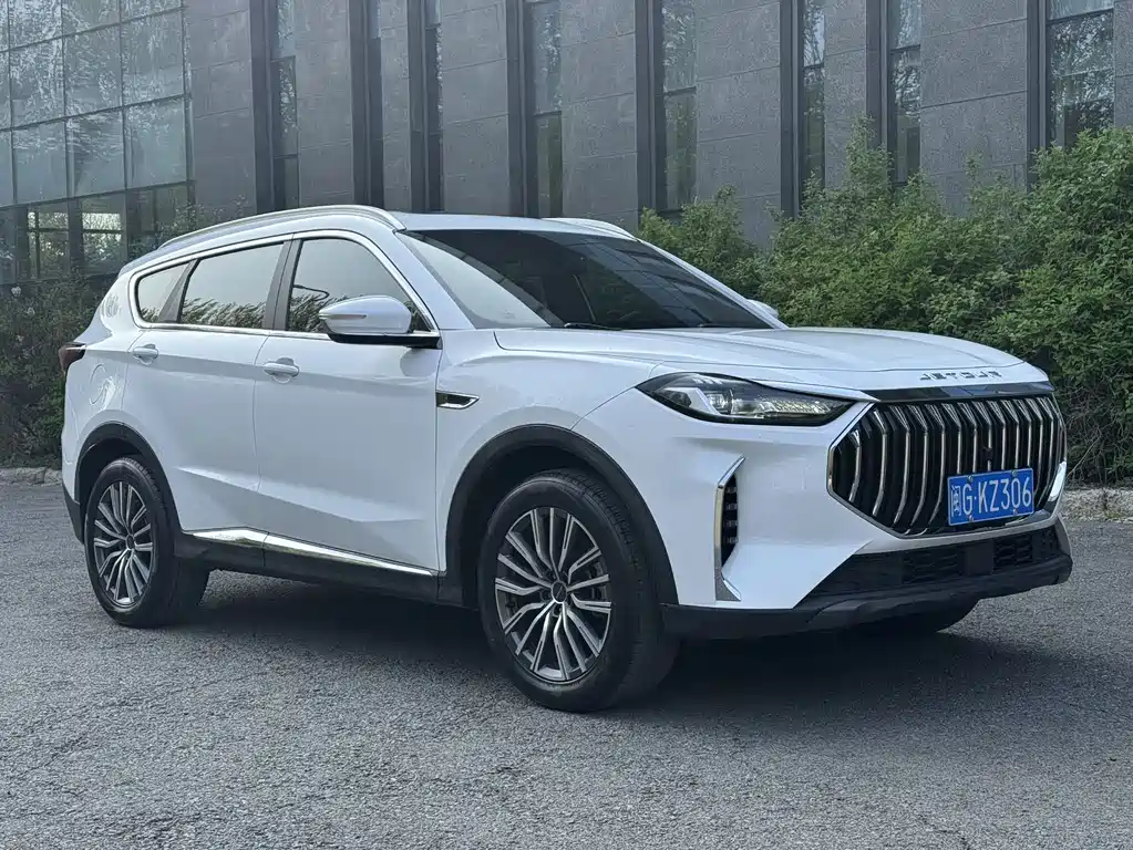 Jetour X70 PLUS 1.5 T DCT Brave PLUS 7-seat