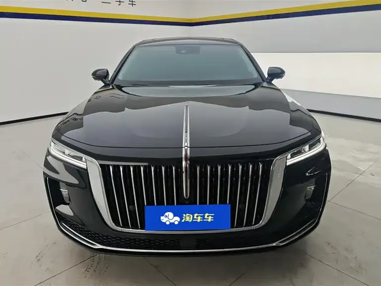 Hongqi H9 2.0 T Connected Flagship