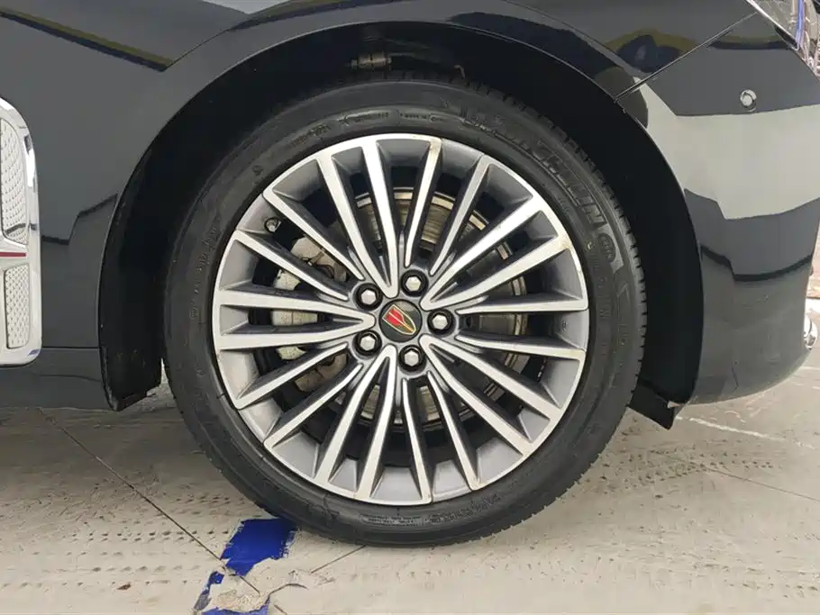 Hongqi H9 2.0 T Connected Flagship