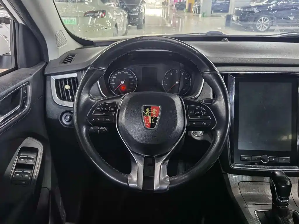 Roewe RX5 20 T 2 WD Auto 4 G Connected Platinum