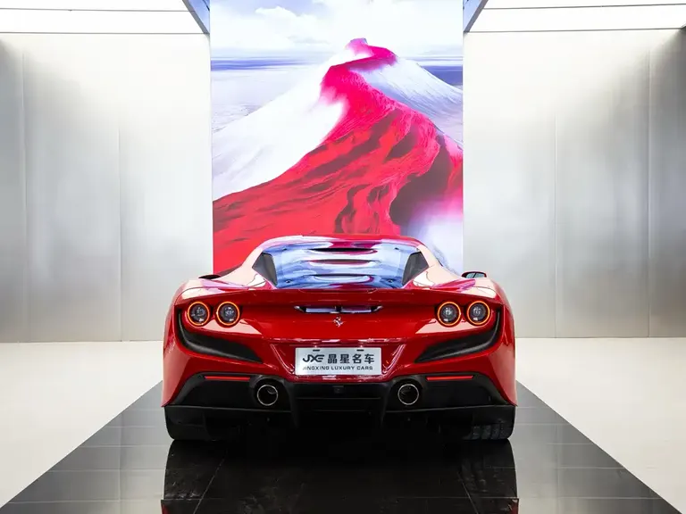 Ferrari F8 Tributo 3.9 T V8
