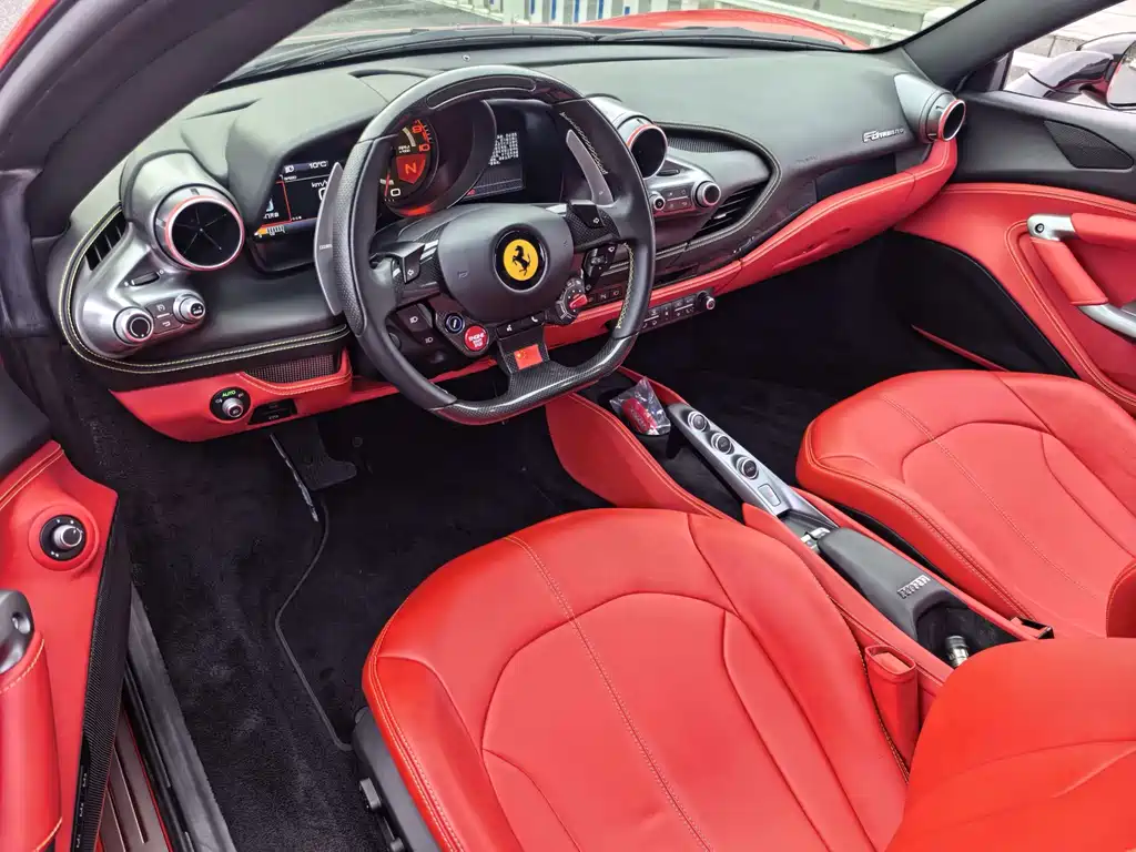 Ferrari F8 Tributo 3.9 T V8