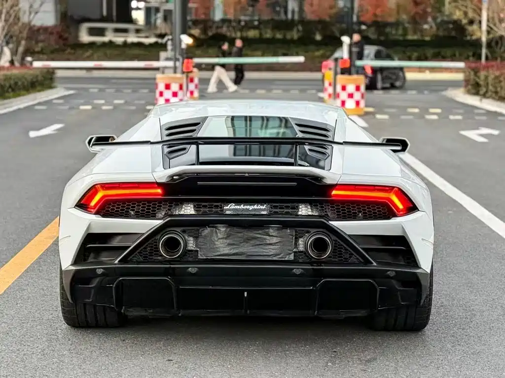 Huracán Huracán EVO RWD