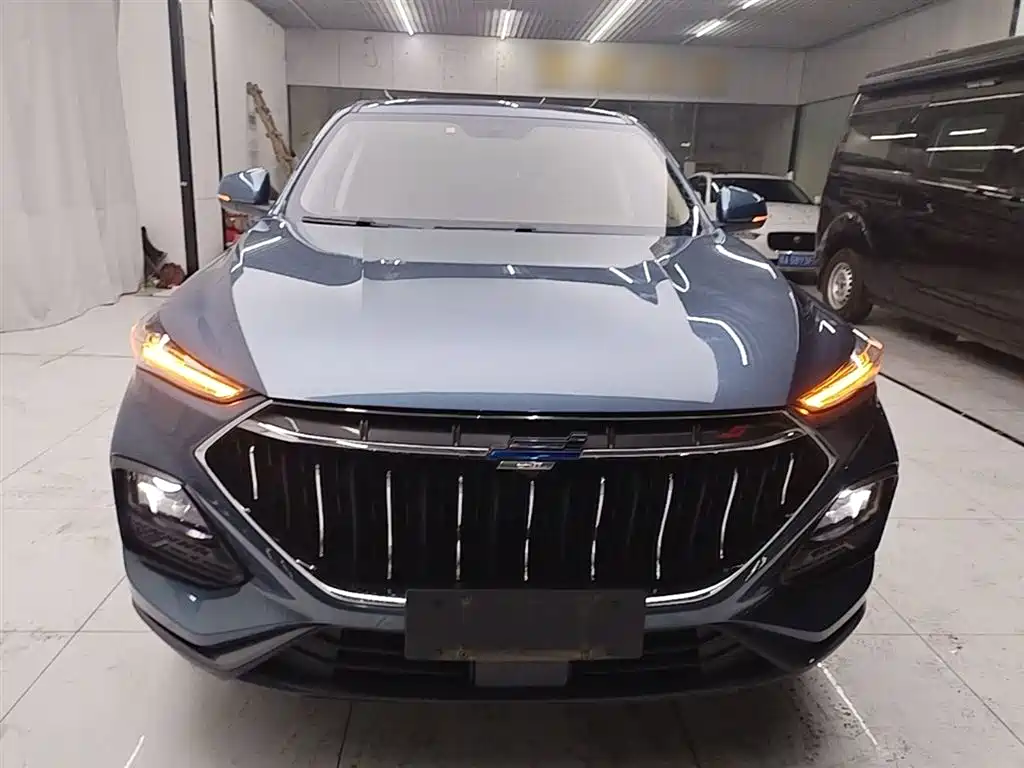 Changan Oshan X5 1.5 T DCT Distinguished