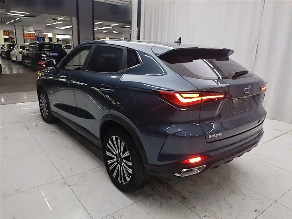 Changan Oshan X5 1.5 T DCT Distinguished