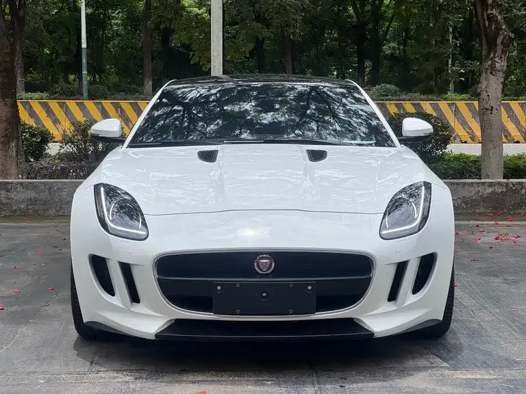 Jaguar F-TYPE 3.0 SC Hardtop