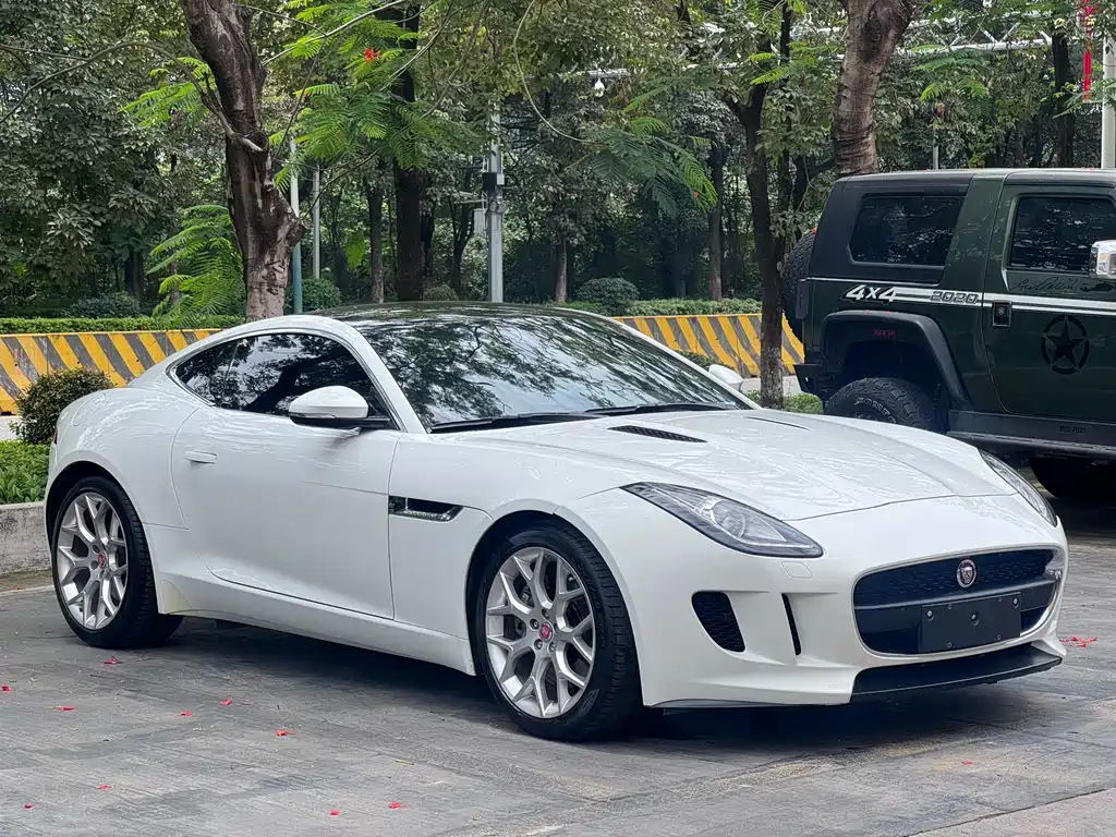 Jaguar F-TYPE 3.0 SC Hardtop