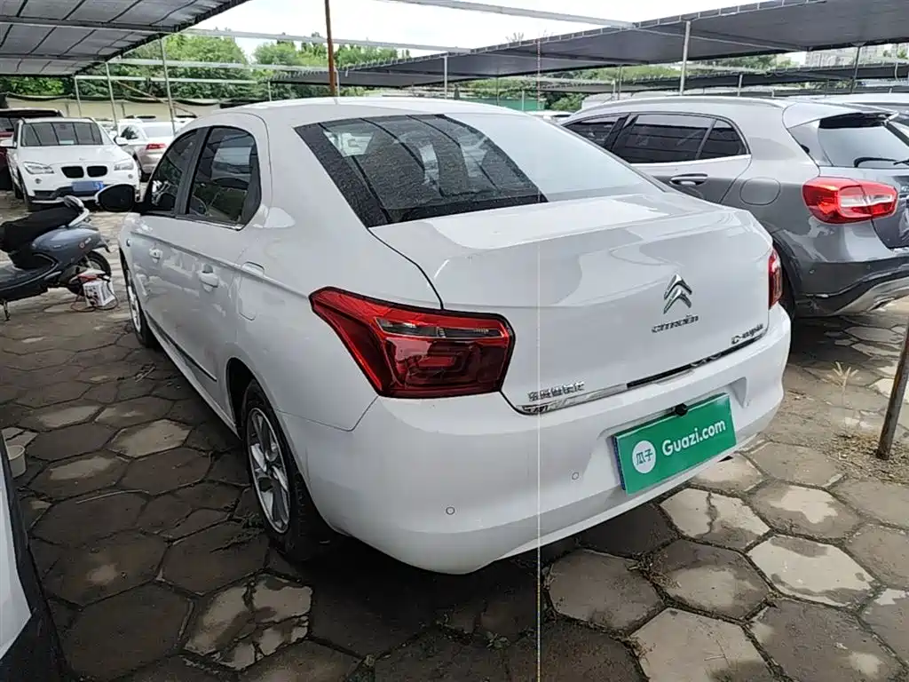 Elysee 爱丽舍 2018款 1.6 L 自动舒适型