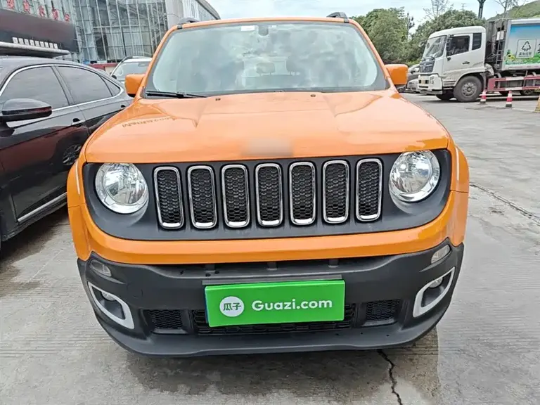 Jeep Renegade Connected Large Screen 180 T Auto High Energy