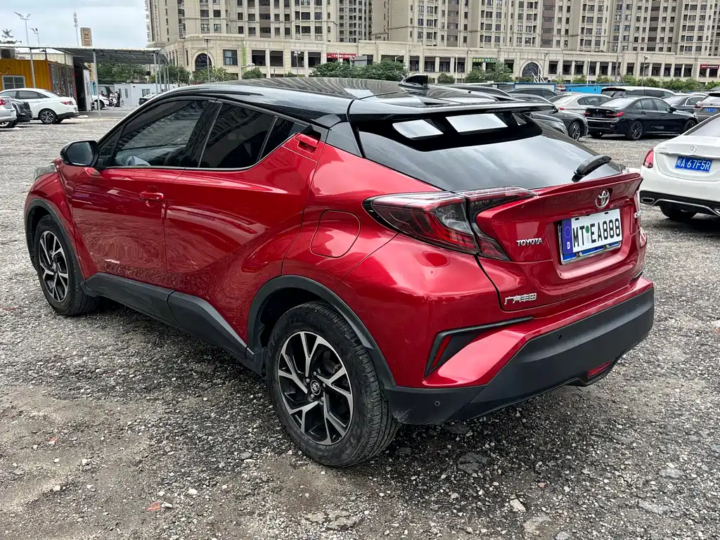 Toyota C-HR 丰田C-HR 2018款 2.0 L 豪华天窗版 国V